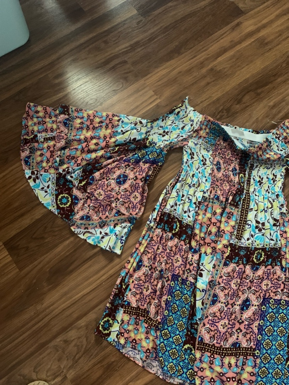 ILLA ILLA Off-Shoulder Mini Dress in Pink, Blue & White Patchwork